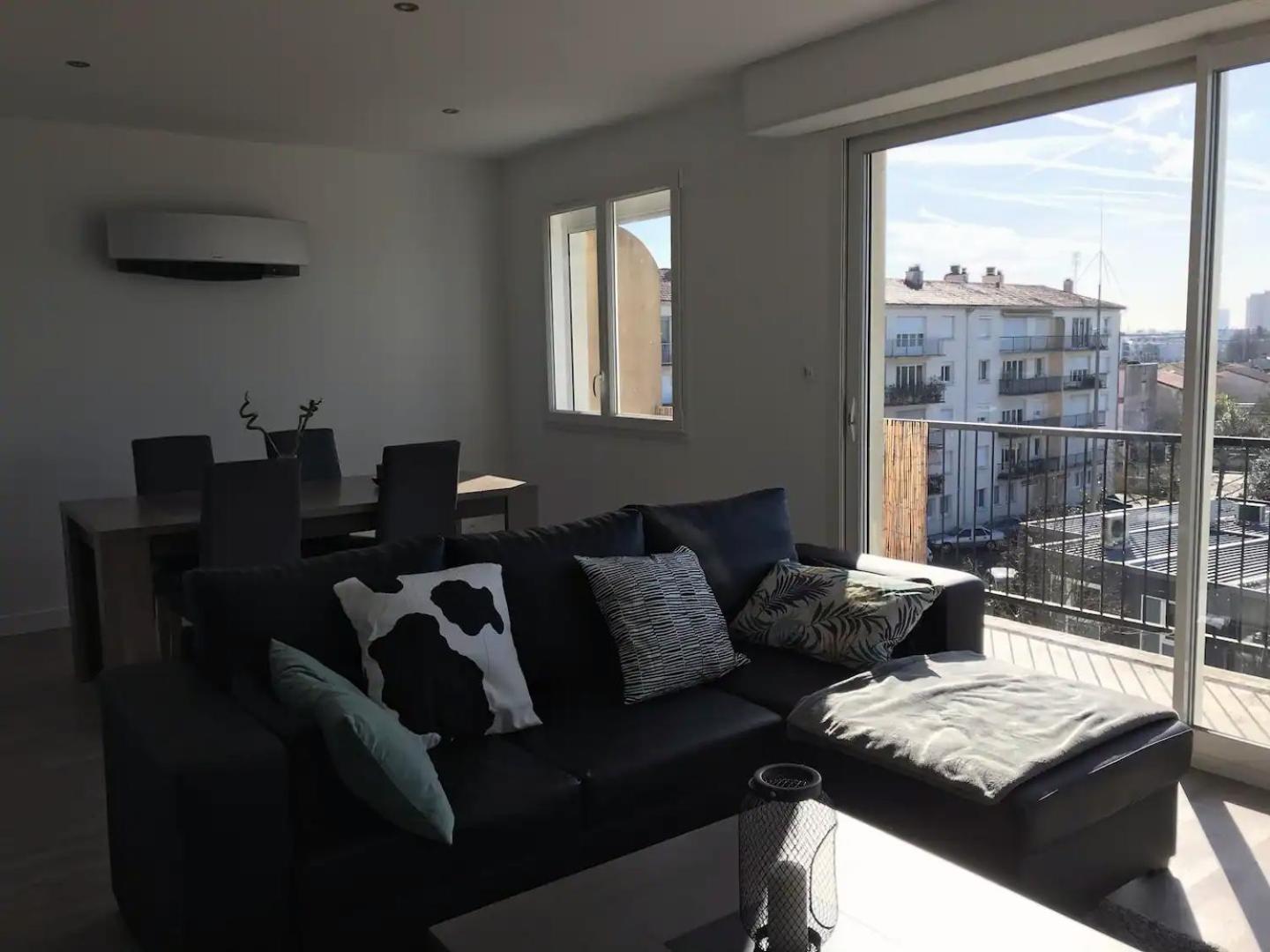 Superbe Appartement Proche Bordeaux Pied Du Tram Lormont Exteriér fotografie